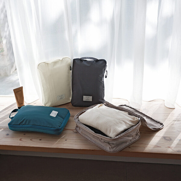 旅行の荷物ストレスは優れものアイテムでスッキリ解消！[PR]