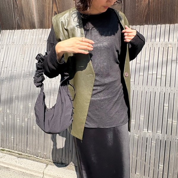 40代が気恥ずかしさなく上品に着こなせる「 シアーカットソー」スタッフ着回し3連発！[PR]