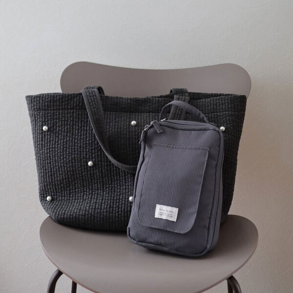 ママの旅行の救世主！大反響で欠品続出「圧縮おむつポーチ」の使用レポ第二弾！【インスタグラマーさんのもの選び】[PR]