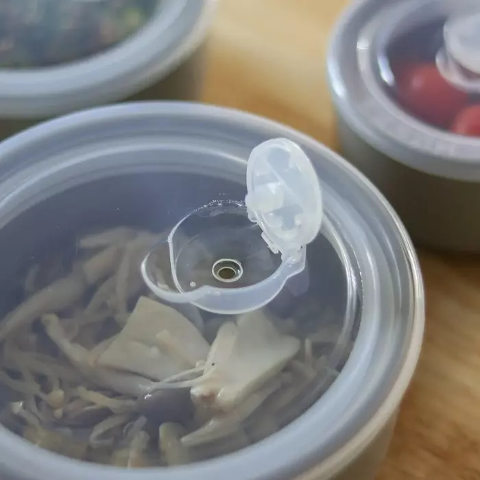 移し替え不要&温め直しもラク!お皿になる保存容器が忙しい日の味方【インスタグラマーさんのもの選び】