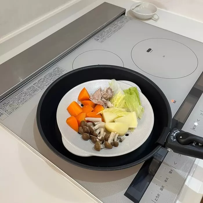 気になる蒸篭(せいろ)に手が出せない方へ。お手入れ&収納問題も解決した、インスタグラマーさん絶賛の蒸し皿はいかが?