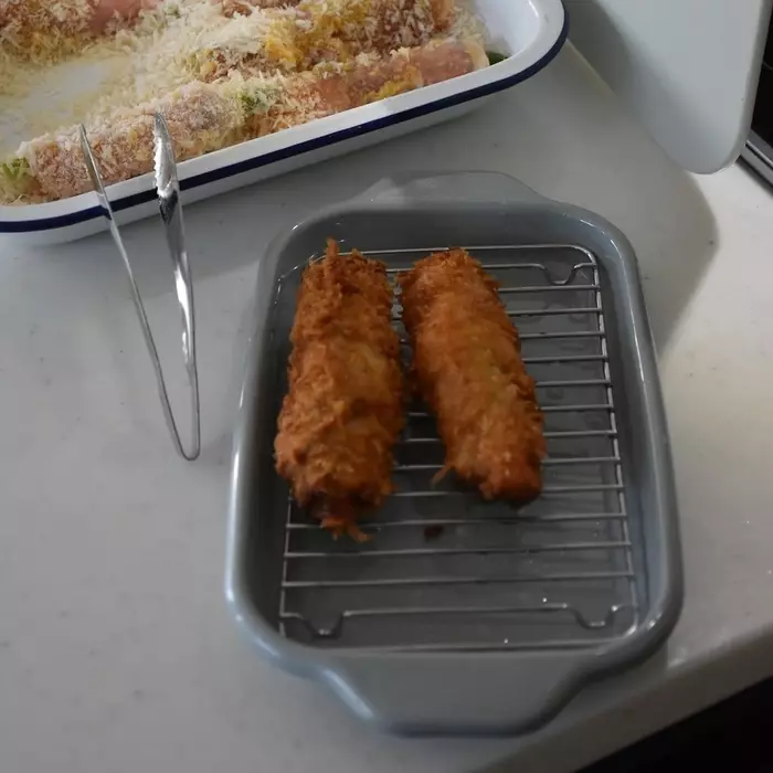 揚げ物を「面倒」と思わなくなった!高評価「四角い天ぷら鍋」の魅力を3名のインスタグラマーさんに聞きました