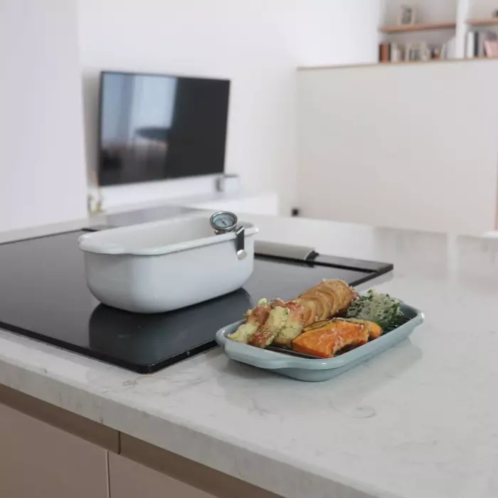 揚げ物を「面倒」と思わなくなった！高評価「四角い天ぷら鍋」の魅力を3名のインスタグラマーさんに聞きました