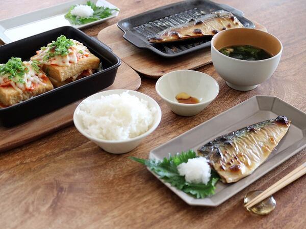 もはや蓋が主役!?「グリルプレート」＋「グリルパン」に進化したモアグリラー（レシピつき）