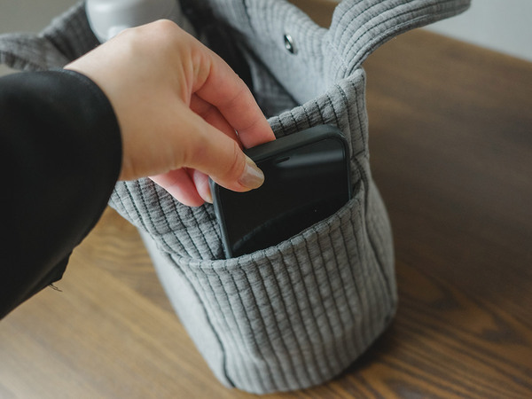 小さいのに、頼りになる。「bon moment」使い勝手の良い ヌビ風ミニバッグ[PR]