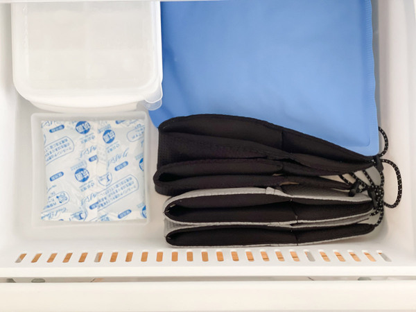 【熱中症対策】濡らすだけでひんやり！ 保冷剤ポケット付きネッククーラー