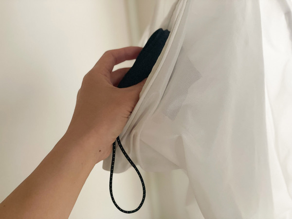 【熱中症対策】濡らすだけでひんやり！ 保冷剤ポケット付きネッククーラー