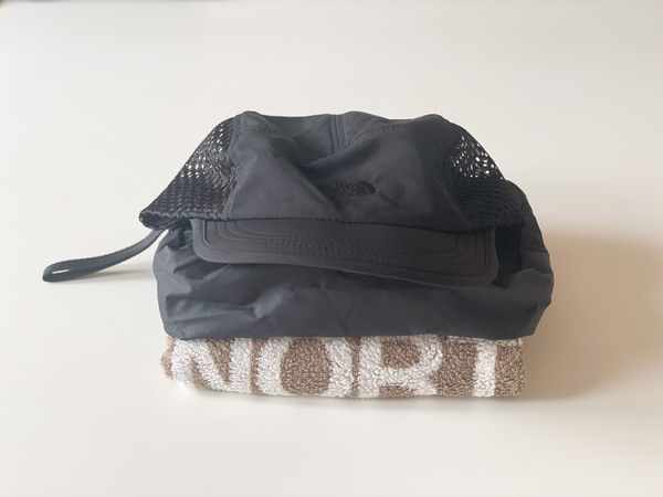 【熱中症対策】濡らすだけでひんやり！ 保冷剤ポケット付きネッククーラー