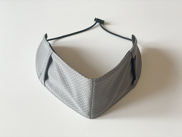 【熱中症対策】濡らすだけでひんやり！ 保冷剤ポケット付きネッククーラー