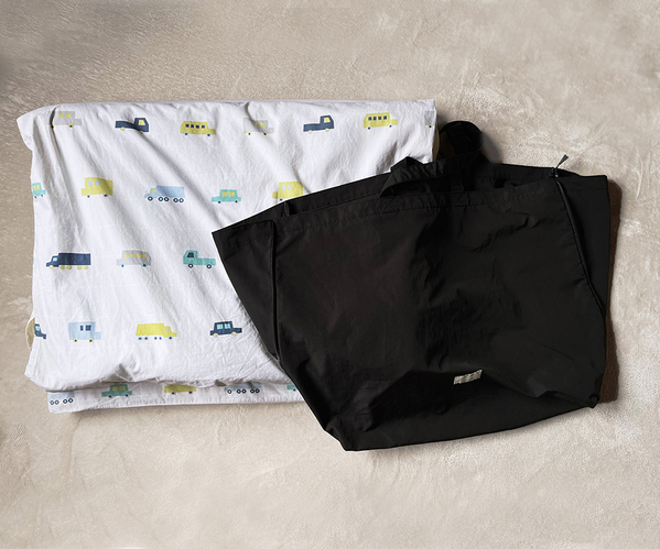 布団が入るだけじゃない！育児からレジャーまで、スタッフの「ビッグトート」愛用シーンとは？[PR]