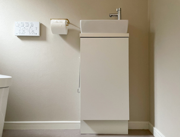 「においが漏れないサニタリーゴミ袋」に頼って、憂鬱な生理の日を乗り越えよう[PR]