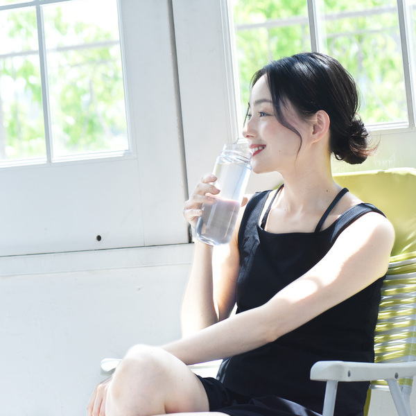 暑さピンチに！水にサラッと溶かして飲める「熱中症対策」お守りパウダー[PR]