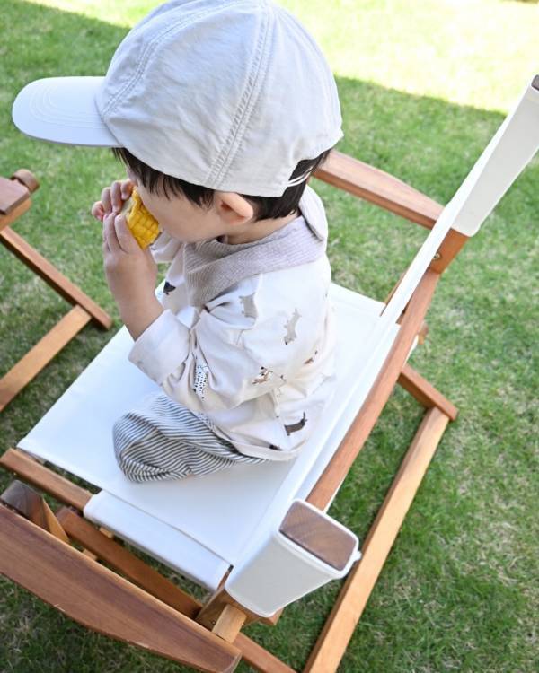 今こそ「キャップ」！姉妹ママ・仲良し親子の特権、後ろ姿がかわいすぎる、インスタグラマーさんのお揃いレポ[PR]