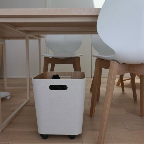 「帰ってきたら、ここに置いとこ」インスタグラマーさんも使って納得、キャスター付き収納の人気の理由[PR]