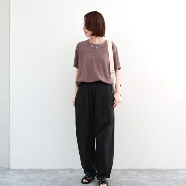 お家だけじゃない！街歩き＆夏旅にも着られる新作「リラックスウェア」のスタッフ3名レポ[PR]