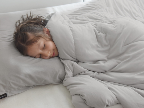 オールシーズン出しっぱなし！365日「雲につつまれる」もっちりふわとろ寝具[PR]