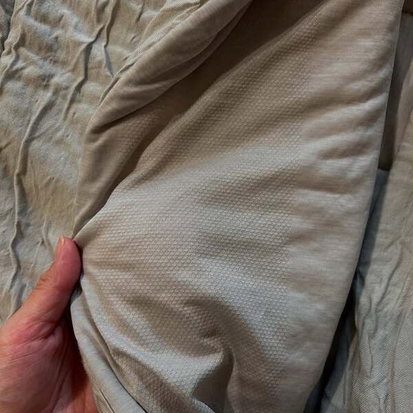 夏のベッドが避暑地に変身！ひんやりサラサラの「呼吸する寝具」でもっと涼しく心地よく【インスタグラマーさんのもの選び】[PR]