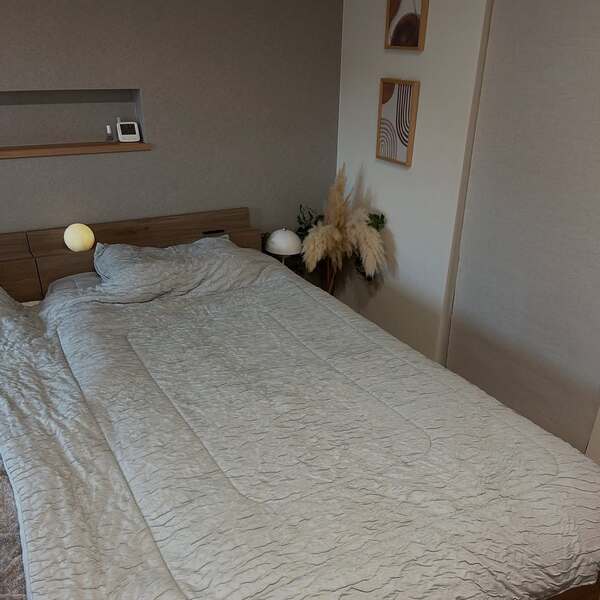 夏のベッドが避暑地に変身！ひんやりサラサラの「呼吸する寝具」でもっと涼しく心地よく【インスタグラマーさんのもの選び】[PR]