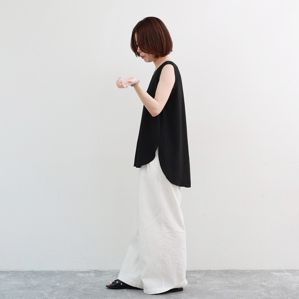 これぞ夏の着回し術！『一枚映えワンピ＆品見えブラウス』のスタッフ試着レポート[PR]