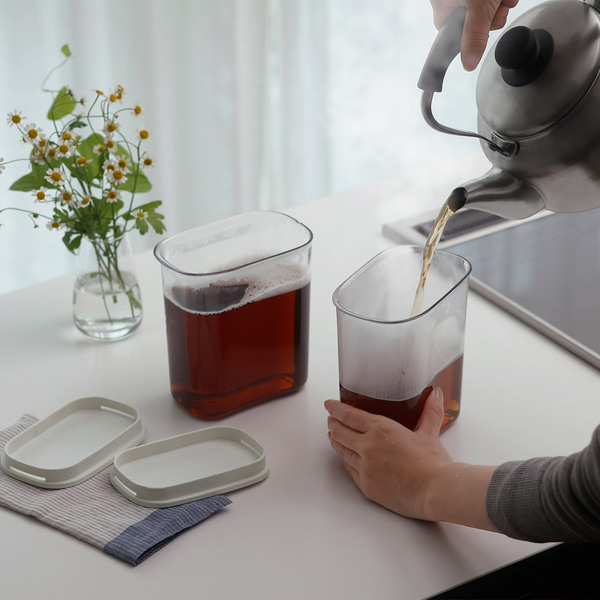 冷たい麦茶をいつでもたっぷりと！子どもと暑い夏を乗り切る「麦茶」アイテム5選[PR]