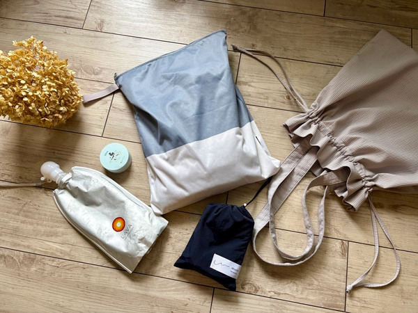 3倍吸ってすぐ乾く「手のひらサイズのバスタオル」、どんな時に使ってる？スタッフのリアルレポをお届け！[PR]