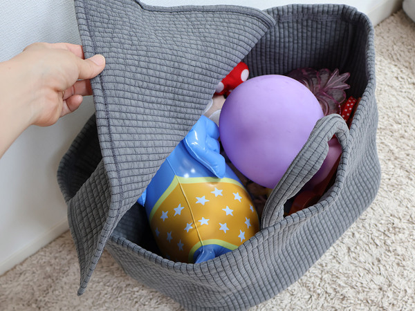 インテリアに映えるヌビ風収納トートで、がんばりすぎないお片付けを。[PR]