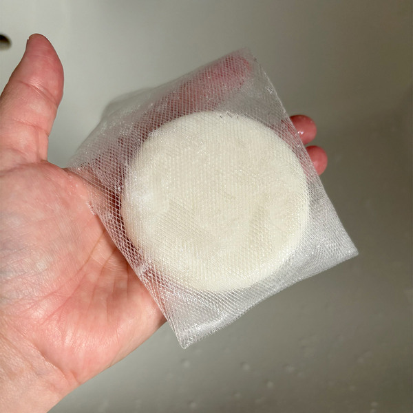 「塩石鹸」で目指せ、すっぴん美人！大人の肌悩みに“やさしさ”でアプローチ。スタッフも驚いた体験レポ[PR]