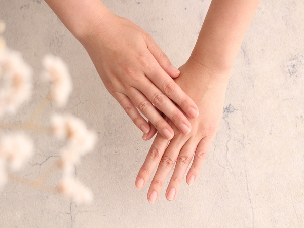 「塩石鹸」で目指せ、すっぴん美人！大人の肌悩みに“やさしさ”でアプローチ。スタッフも驚いた体験レポ[PR]