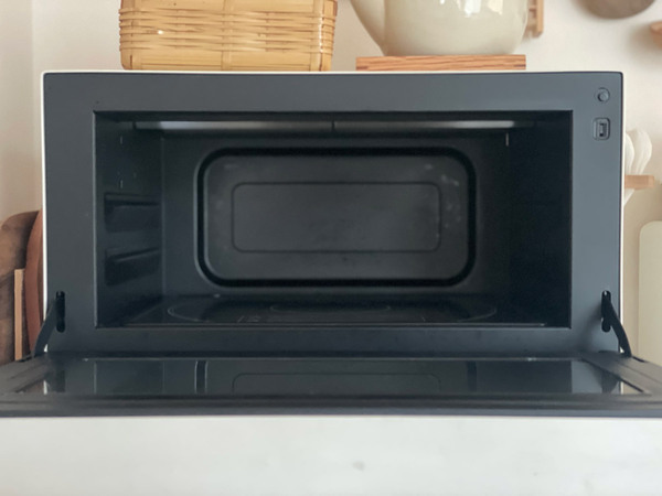 レンジの汚れは洗剤を使わずこれでピカピカ！bon moment 「水拭きで油汚れを落とす パイルレンジクロス」[PR]