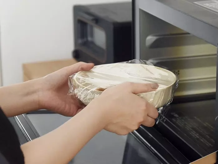 “名もなき料理”もグレードアップ!盛り付けに品が生まれる「脚付き大鉢」スタッフ使用レポ