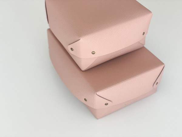 ごちゃつき改善！あれこれかわいく収納できる、bon moment「 中身が隠せる蓋付きフェイクレザー収納ボックス」[PR]