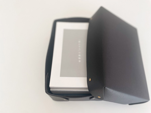 ごちゃつき改善！あれこれかわいく収納できる、bon moment「 中身が隠せる蓋付きフェイクレザー収納ボックス」[PR]