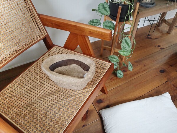 「ハットフックハンガー」で帽子を飾りながら、インテリアも衣替え[PR]