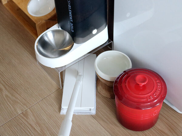 猫飼い＆マンション＆フルタイム共働きのお掃除最適解！マーナの「タッチレスワイパー」使用レポ[PR]