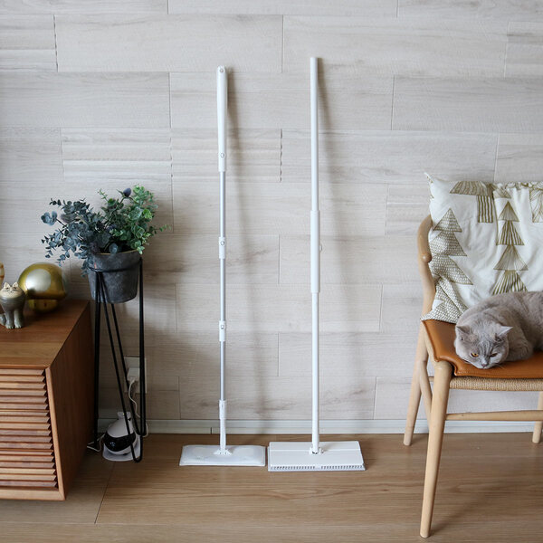 猫飼い＆マンション＆フルタイム共働きのお掃除最適解！マーナの「タッチレスワイパー」使用レポ[PR]