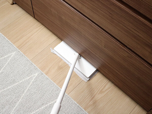 猫飼い＆マンション＆フルタイム共働きのお掃除最適解！マーナの「タッチレスワイパー」使用レポ[PR]