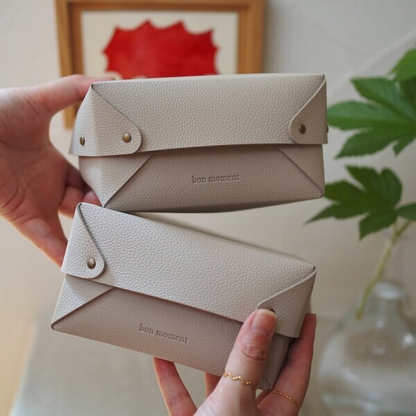 「片付ける」をインテリアに。大反響の蓋付きフェイクレザー収納、インスタグラマーさんはこう使う！[PR]