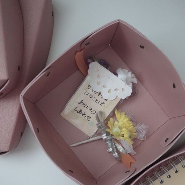 「片付ける」をインテリアに。大反響の蓋付きフェイクレザー収納、インスタグラマーさんはこう使う！[PR]