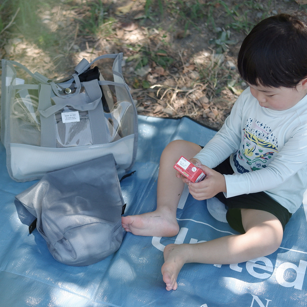 川遊びで大活躍！「メッシュ風シューズケース」が想像以上に便利でした[PR]