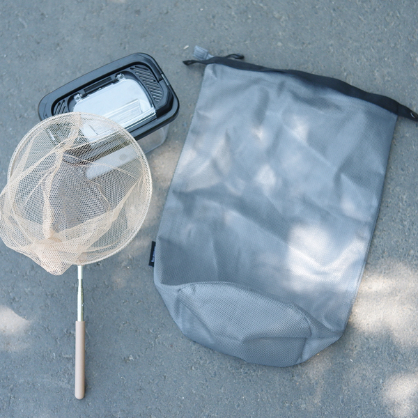 川遊びで大活躍！「メッシュ風シューズケース」が想像以上に便利でした[PR]