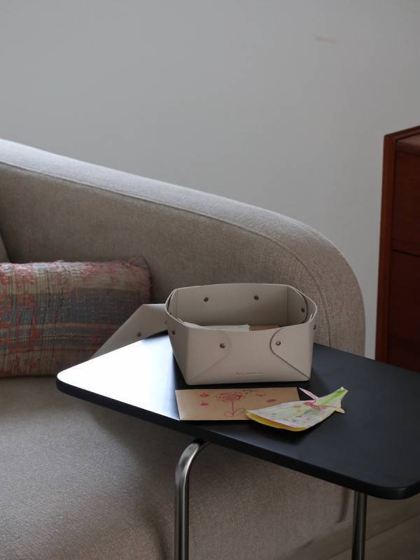 暮らしが変われば中身も変わる『蓋付き収納ボックス』のリアルな使い方、スタッフ3名がお見せします。[PR]