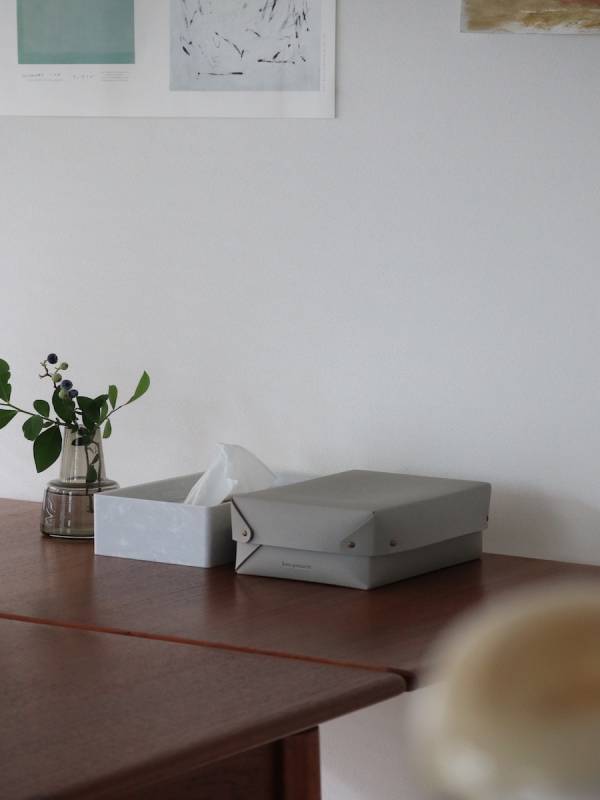 暮らしが変われば中身も変わる『蓋付き収納ボックス』のリアルな使い方、スタッフ3名がお見せします。[PR]