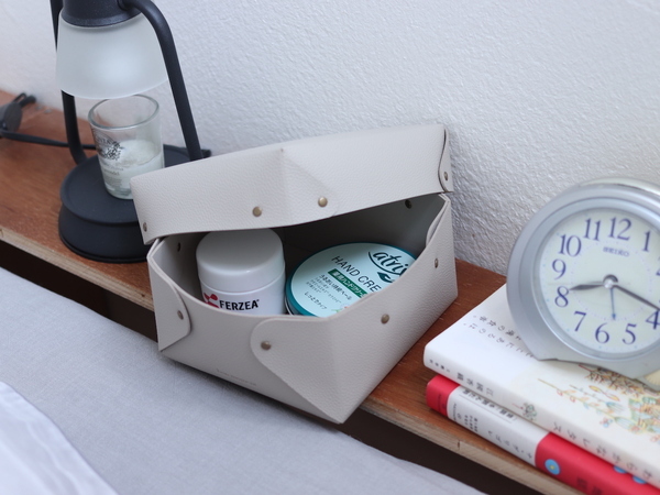 暮らしが変われば中身も変わる『蓋付き収納ボックス』のリアルな使い方、スタッフ3名がお見せします。[PR]