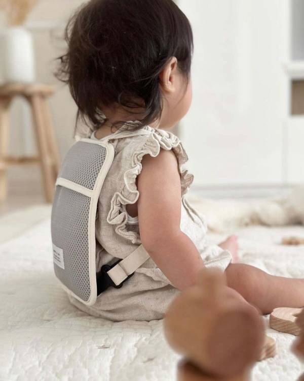 ベビーの熱中症対策！ひんやりシートで真夏のベビーカー・抱っこに安心を【インスタグラマーさんのもの選び】[PR]