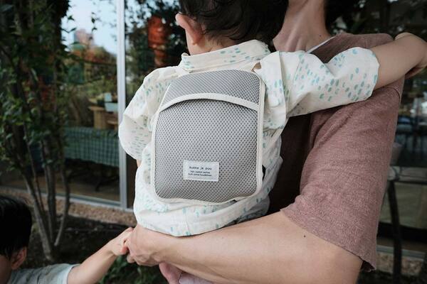 ベビーの熱中症対策！ひんやりシートで真夏のベビーカー・抱っこに安心を【インスタグラマーさんのもの選び】[PR]