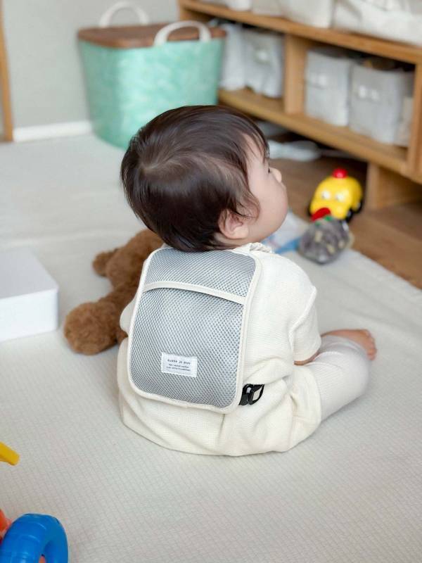 ベビーの熱中症対策！ひんやりシートで真夏のベビーカー・抱っこに安心を【インスタグラマーさんのもの選び】[PR]