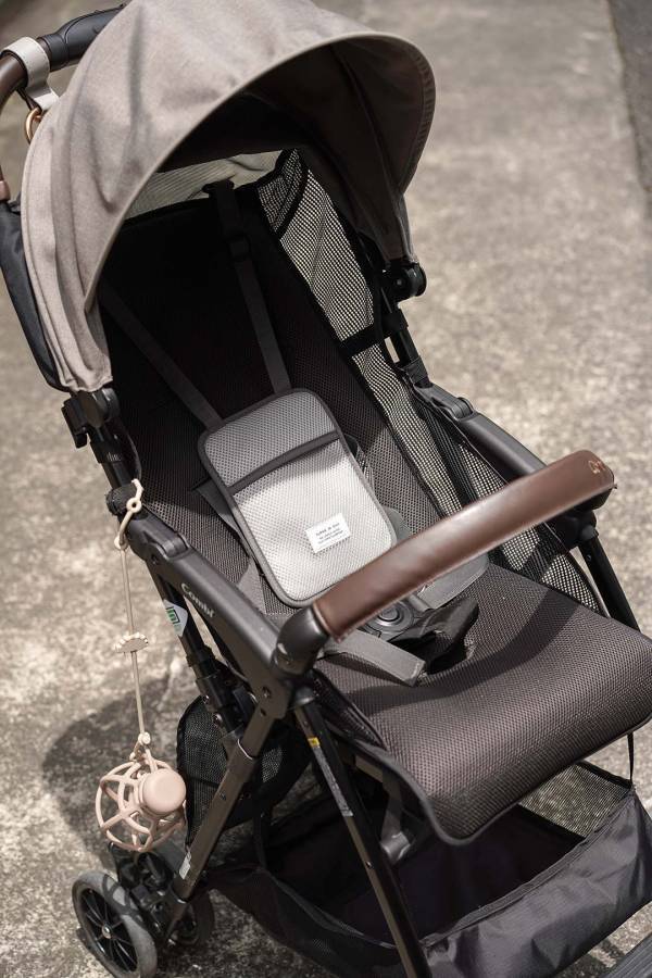 ベビーの熱中症対策！ひんやりシートで真夏のベビーカー・抱っこに安心を【インスタグラマーさんのもの選び】[PR]