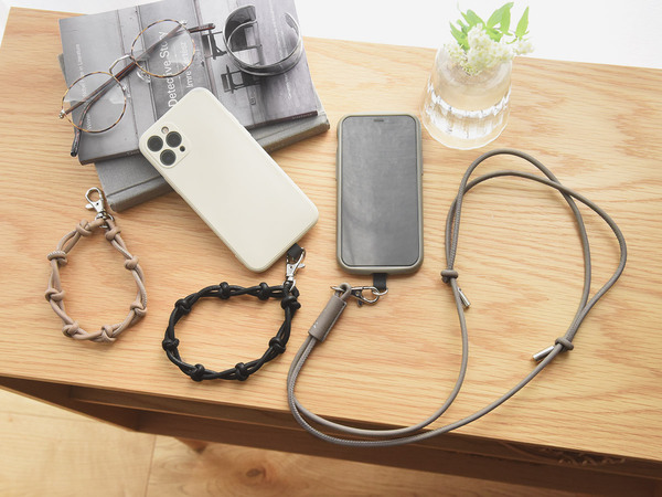 上質感と実用性で選びたい、レザー小物で季節先取り！[PR]