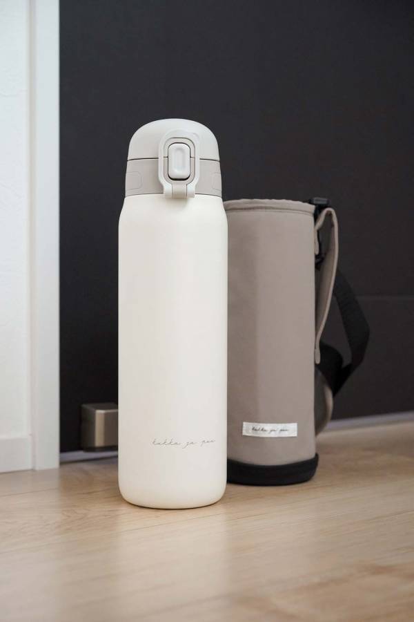 大人気キッズ水筒に1Lサイズ登場！インスタグラマーさんからも『歓喜の声』が届いています[PR]