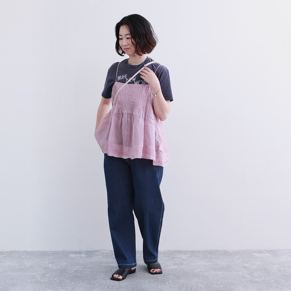 デニム好きが思わず唸る。“新感覚の軽やかさ”をスタッフ3名が体験してみました[PR]